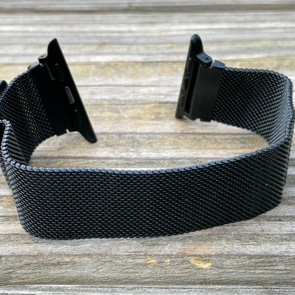 Unbranded Replacement Band For iWatch Apple Black Mesh Chain Strap Size 38-40mm - Picture 2 of 8